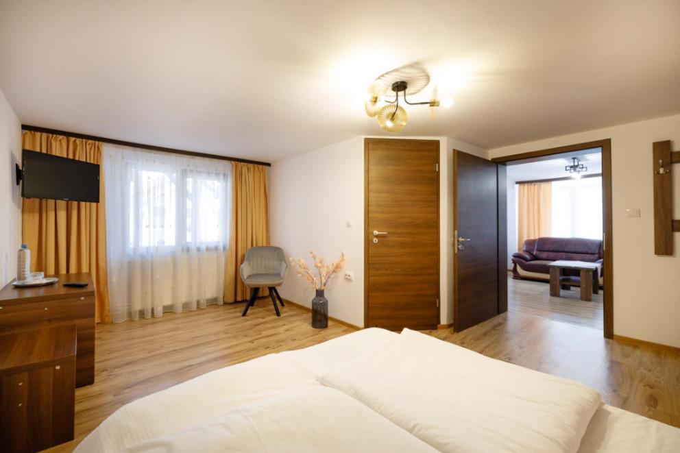 La Coltul Castelului Bran Boutique Otel Dış mekan fotoğraf