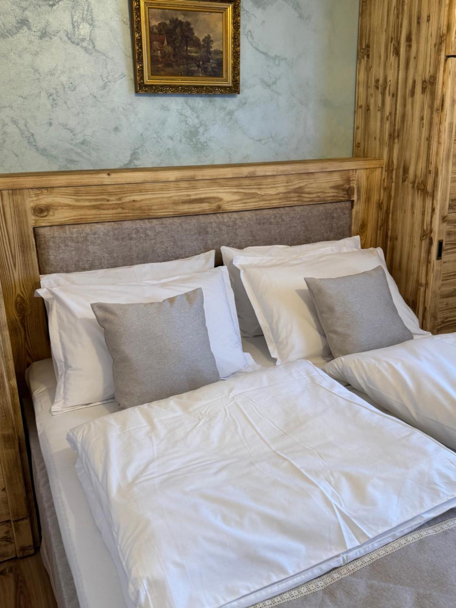 La Coltul Castelului Bran Boutique Otel Dış mekan fotoğraf