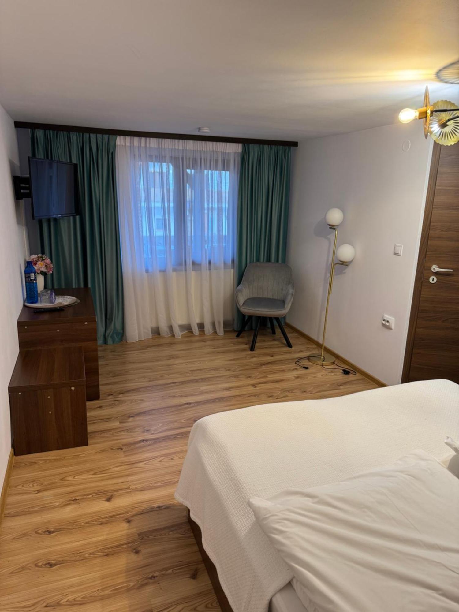 La Coltul Castelului Bran Boutique Otel Dış mekan fotoğraf