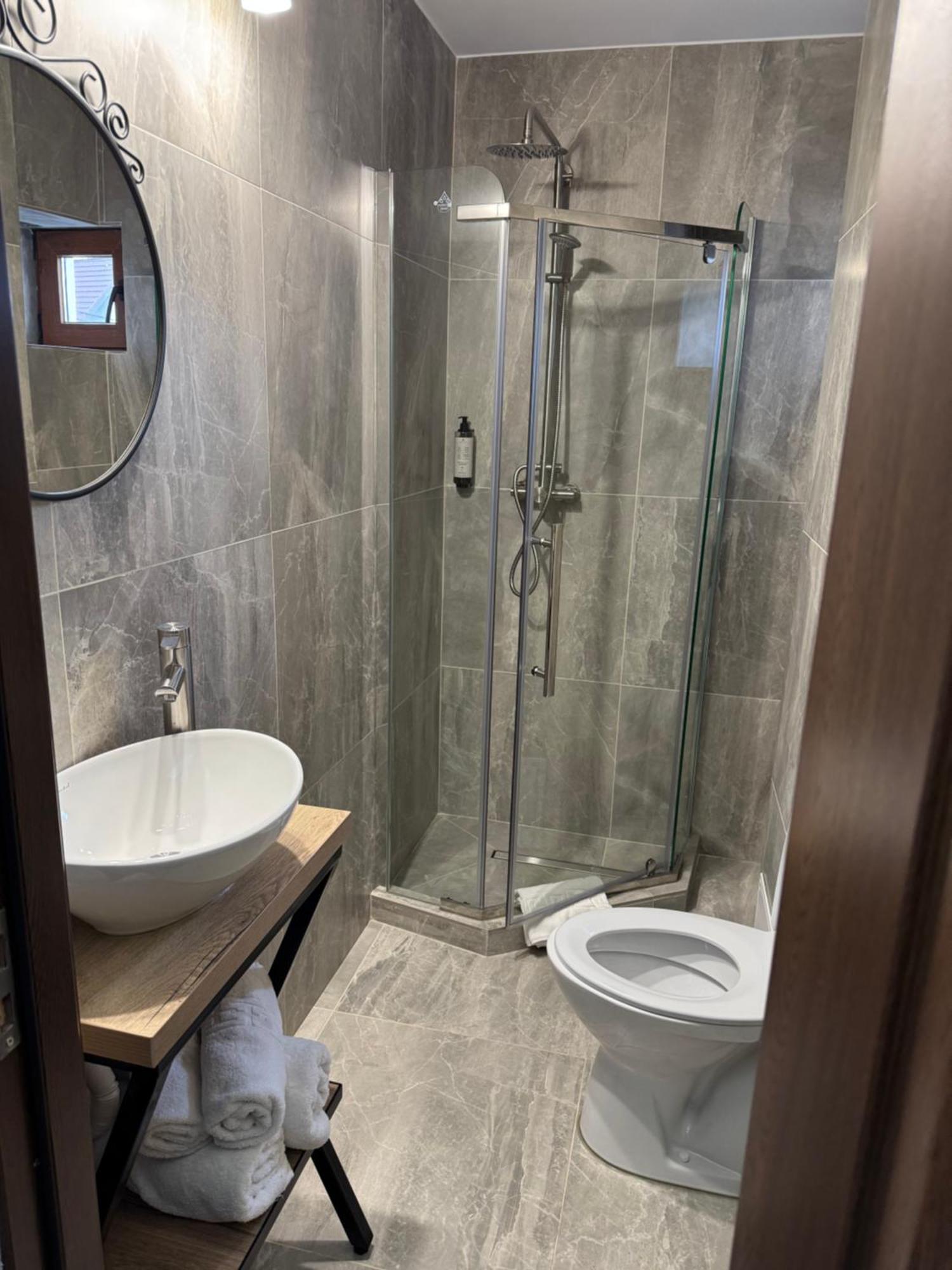 La Coltul Castelului Bran Boutique Otel Dış mekan fotoğraf