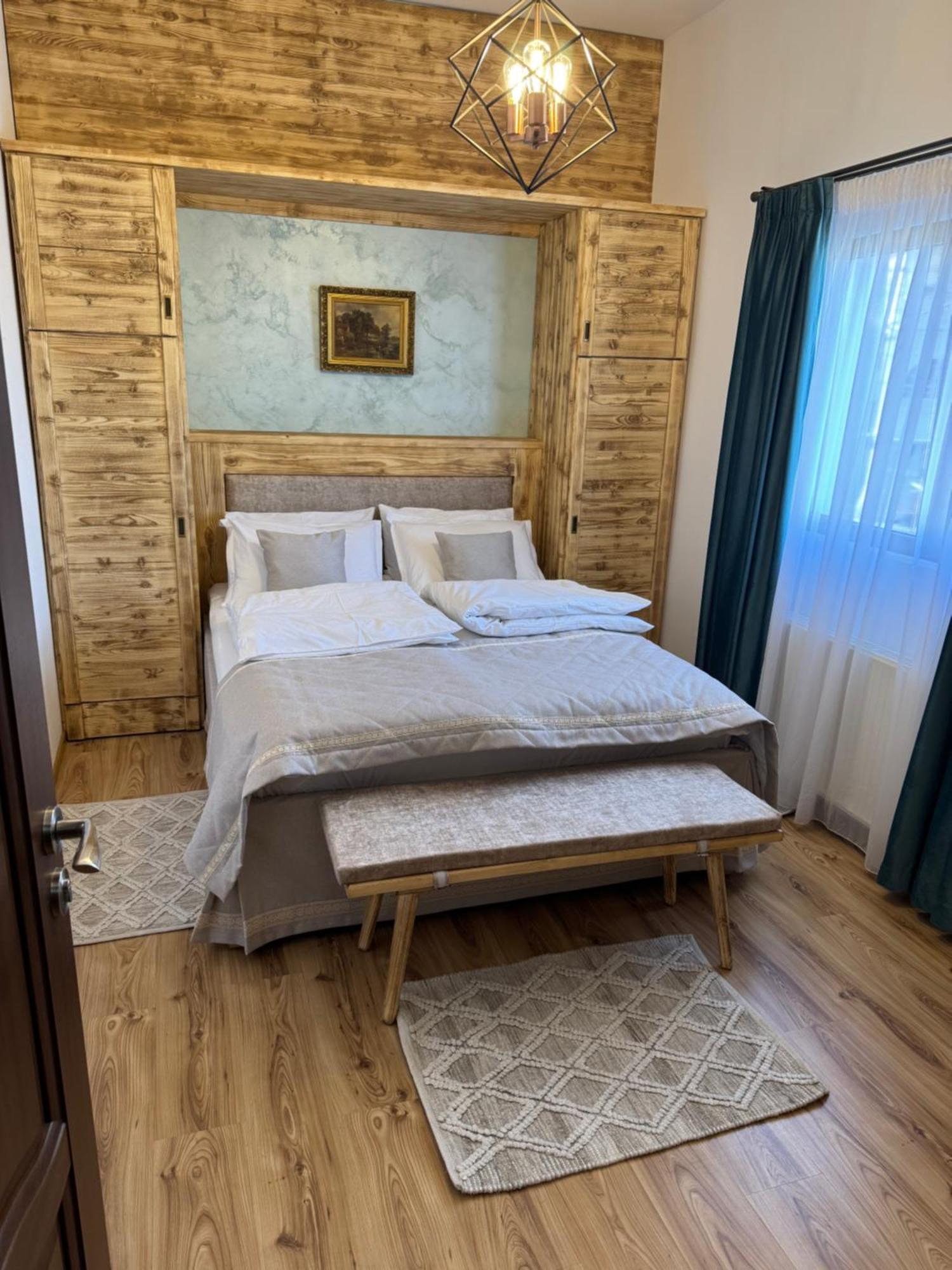 La Coltul Castelului Bran Boutique Otel Dış mekan fotoğraf